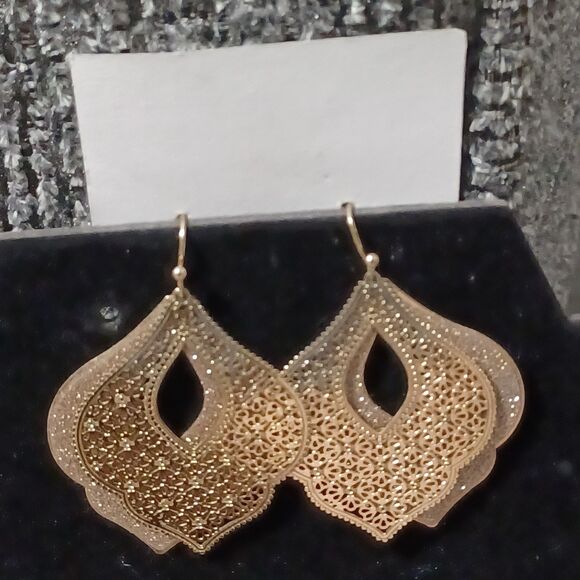 Gold-Toned Moroccan-Style Filigree Earrings - Picture 2 of 2